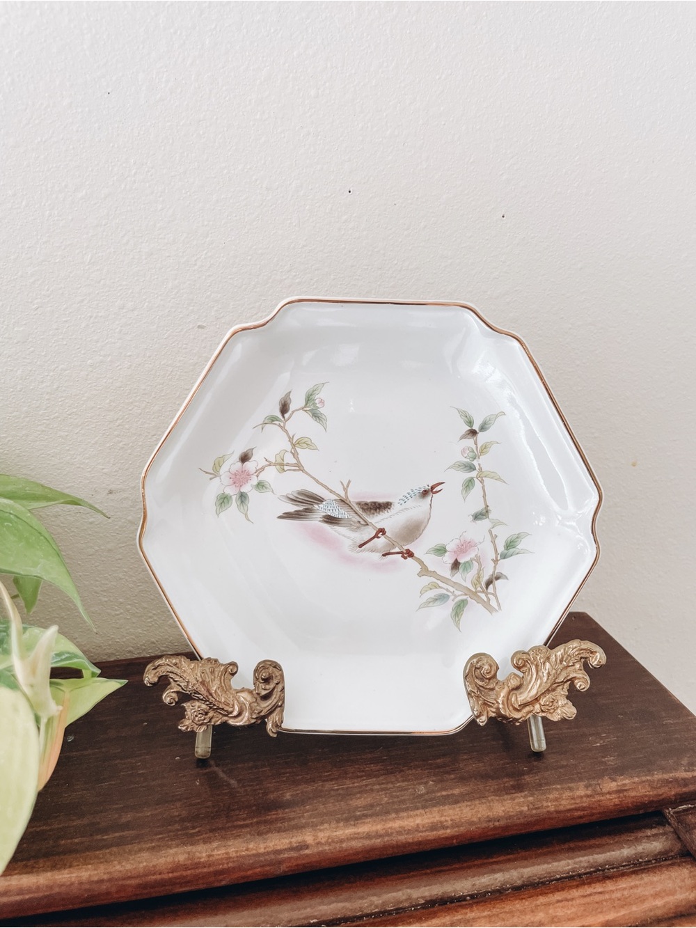 Yamaji Hexagon Bird on Cherry Blossoms Plate